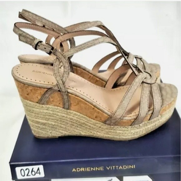 Adrienne Vittadini Wedge espadrille platform Sandals 9.5M Beige Taupe - Picture 6 of 7